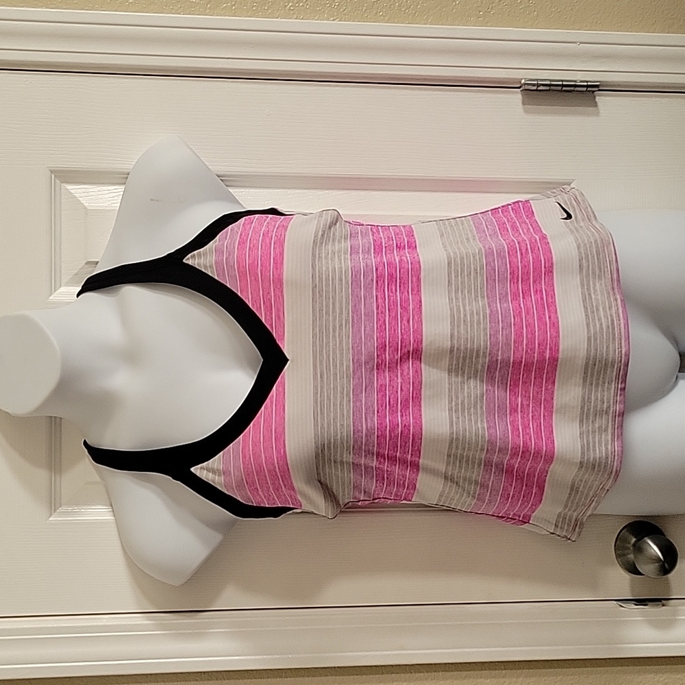 Nike Exercise Tank Size XL